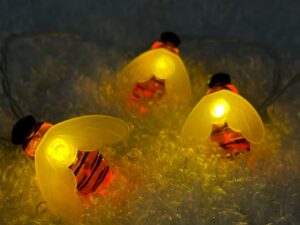 Insect-style string lights